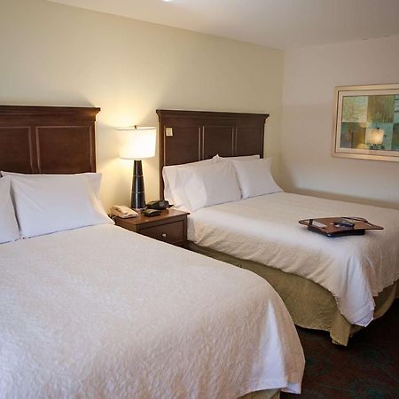 Hampton Inn קולבי מראה חיצוני תמונה