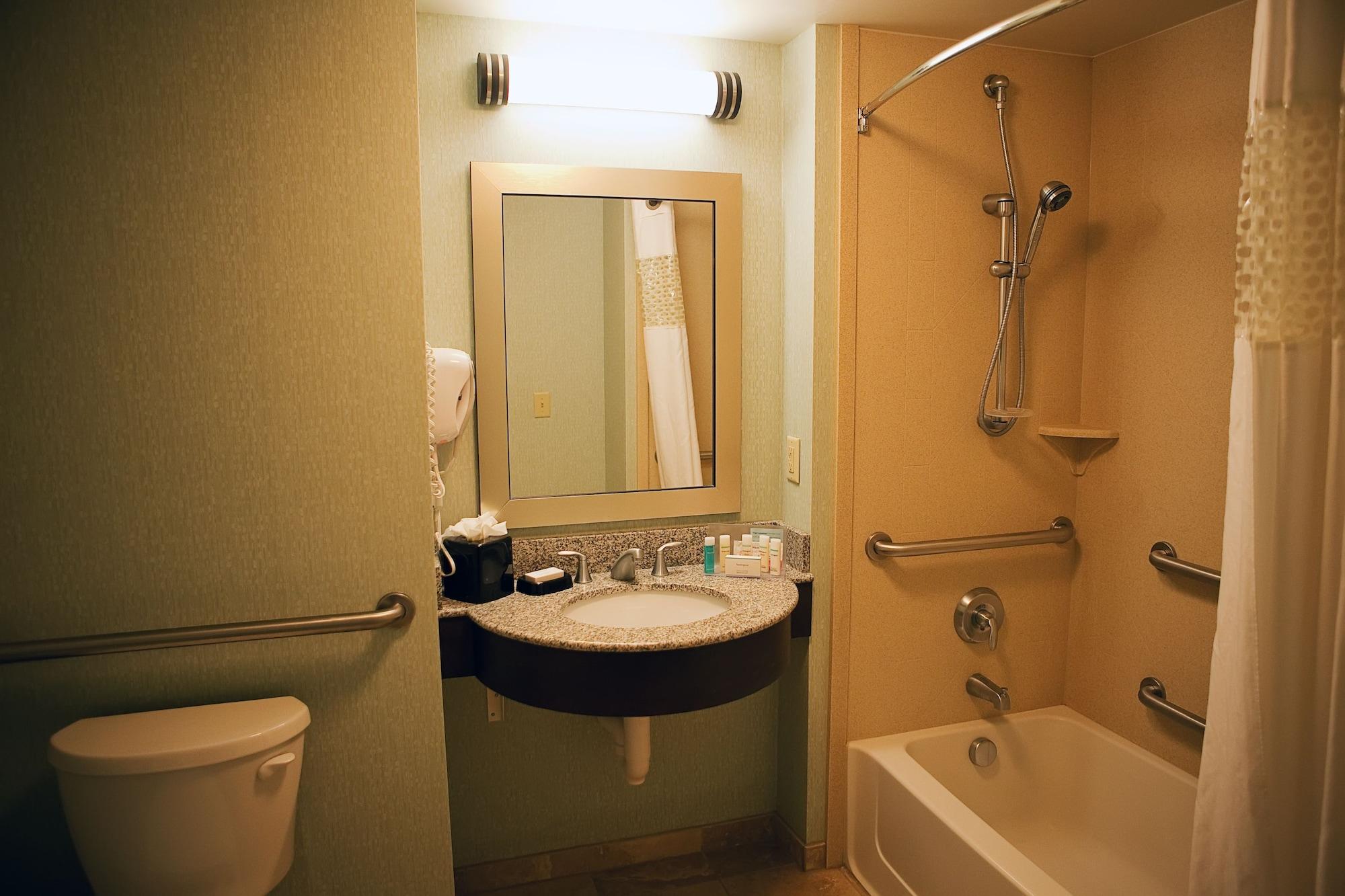 Hampton Inn קולבי מראה חיצוני תמונה