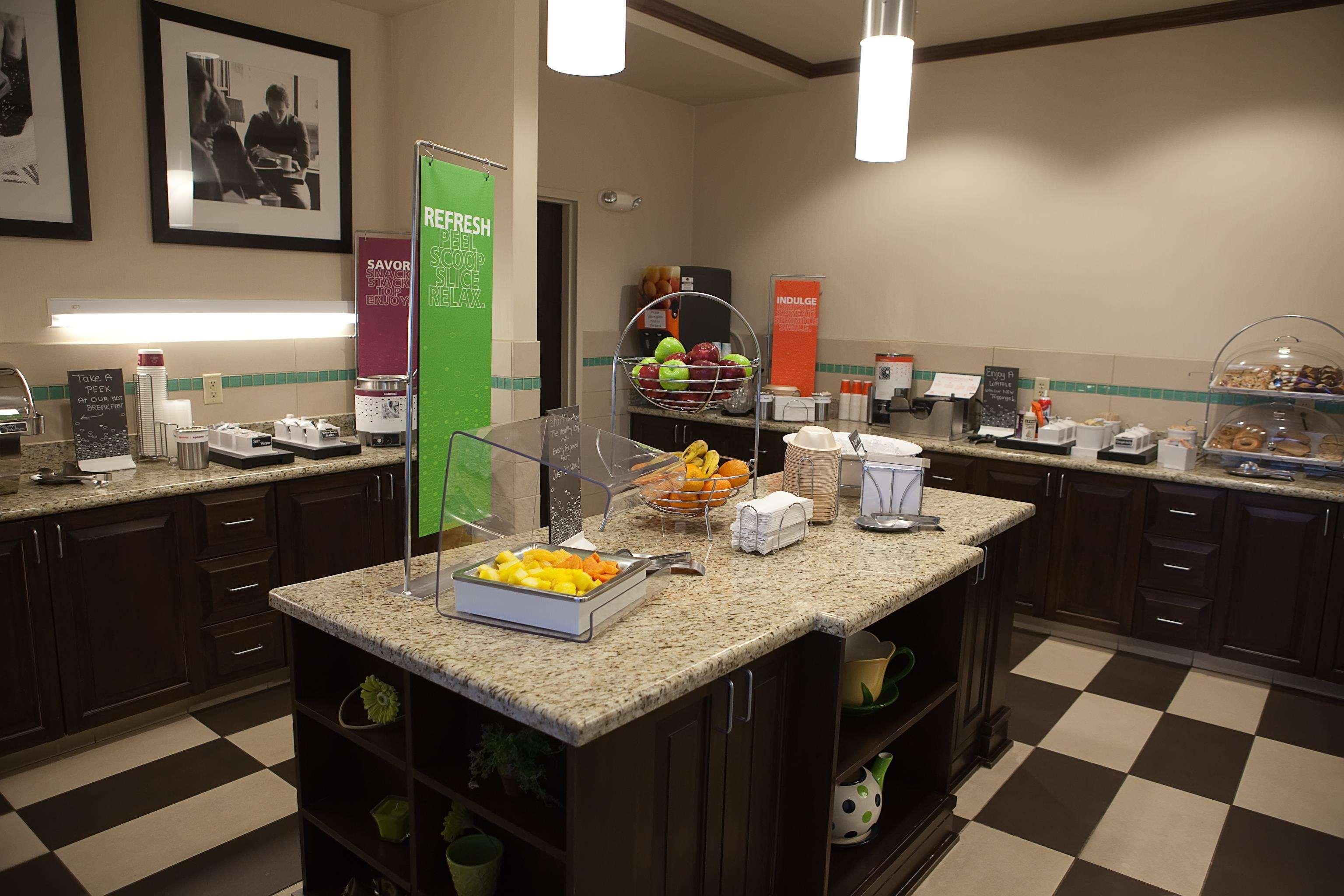Hampton Inn קולבי מראה חיצוני תמונה