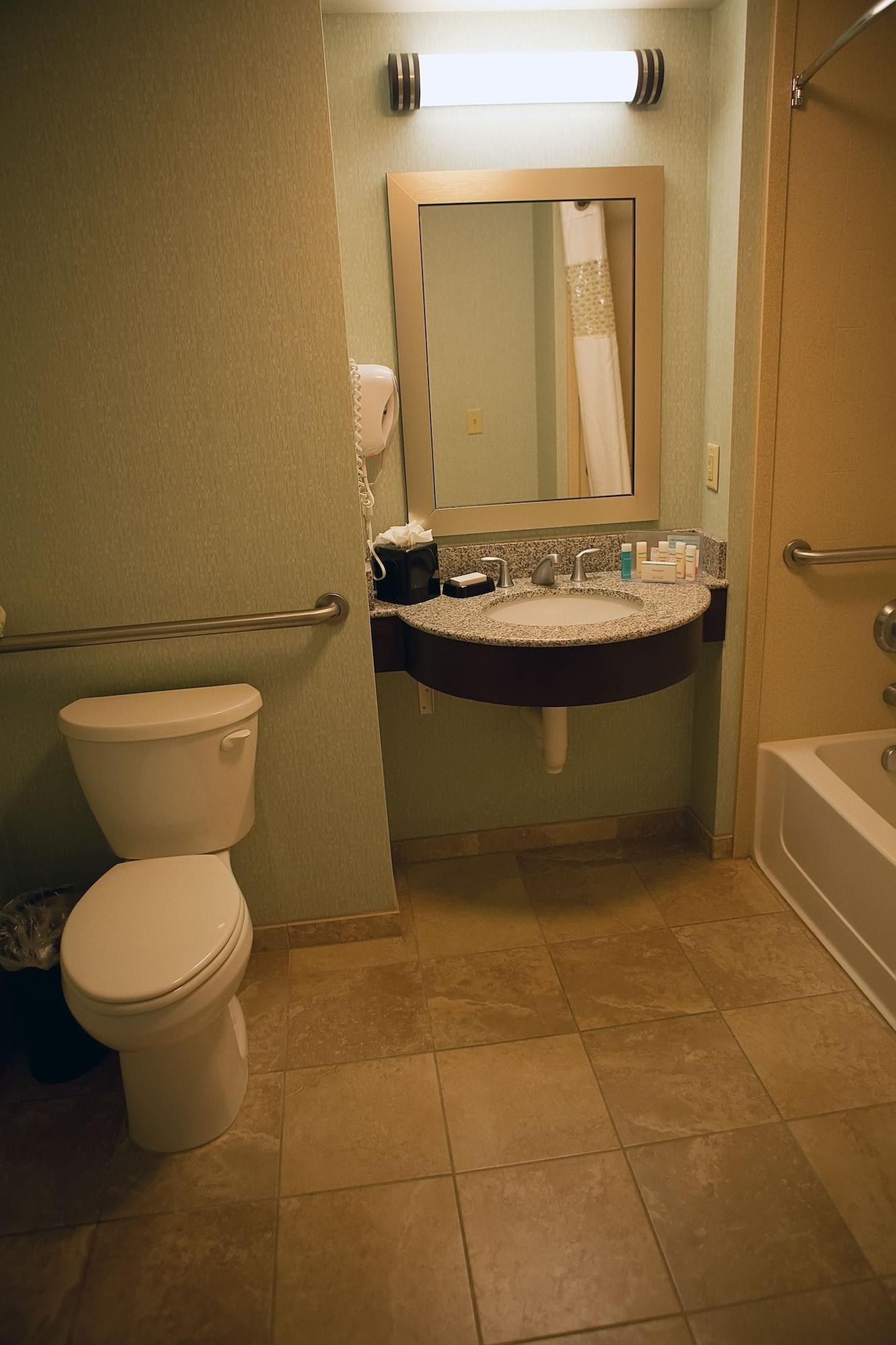 Hampton Inn קולבי מראה חיצוני תמונה