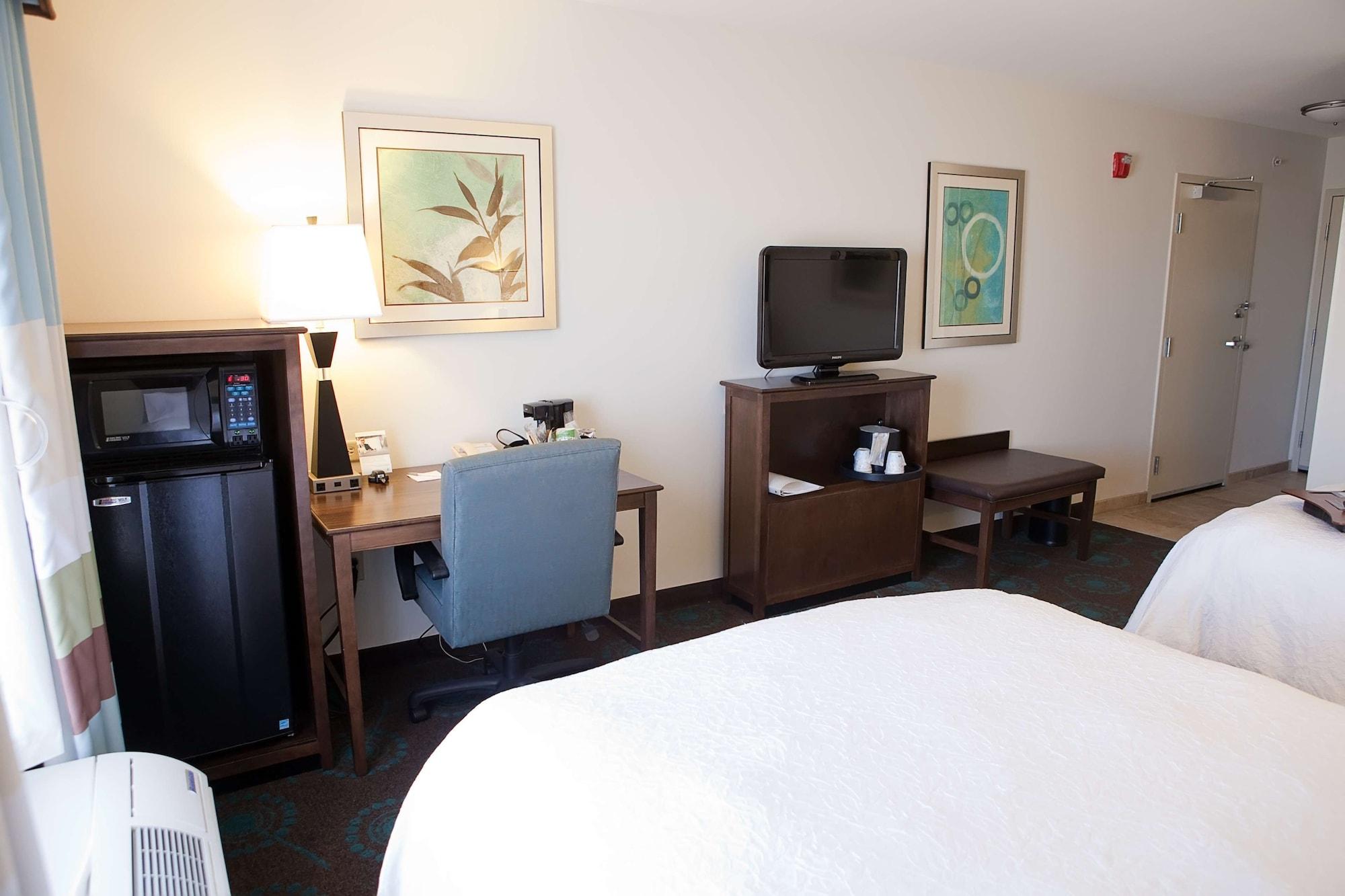 Hampton Inn קולבי מראה חיצוני תמונה